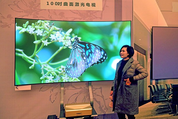 曲面電視成為高端人群的新寵:多少錢?