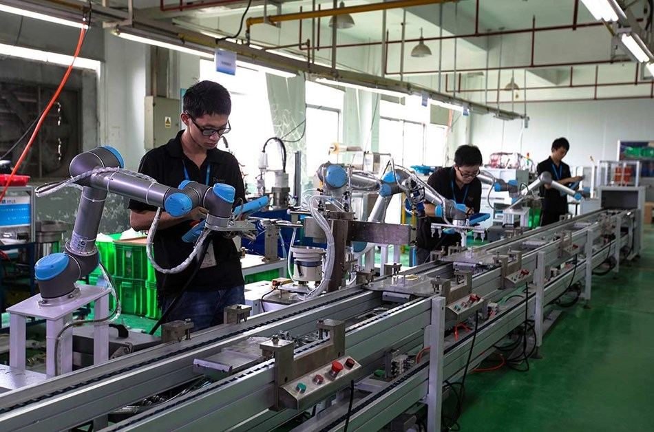 如果想改變年輕人對工廠的想法，工業制造業必須要做出改變