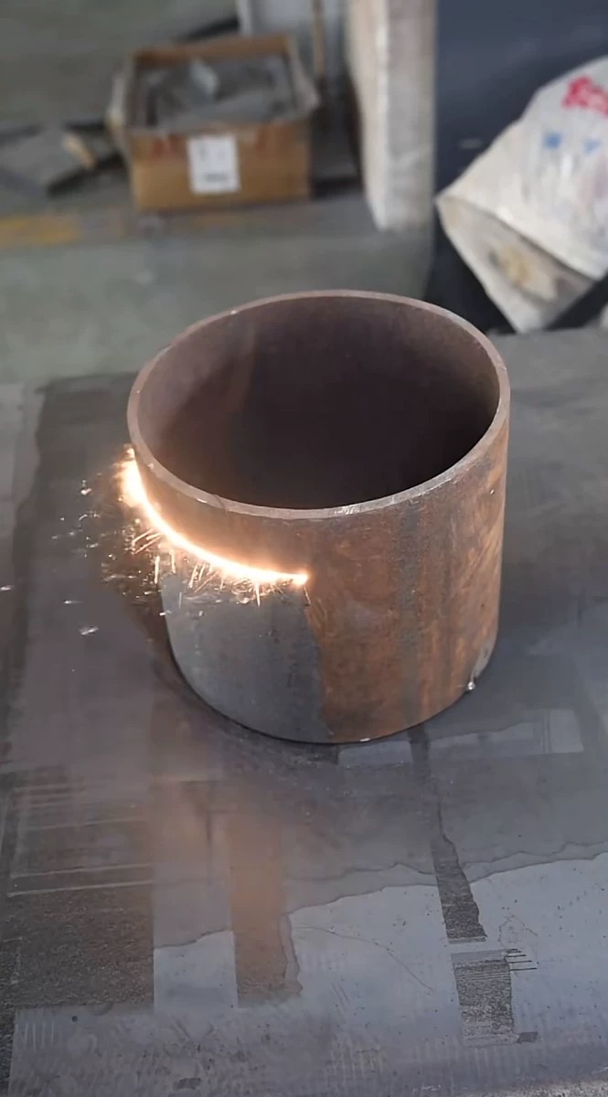 激光除銹清洗的原理和應用簡析